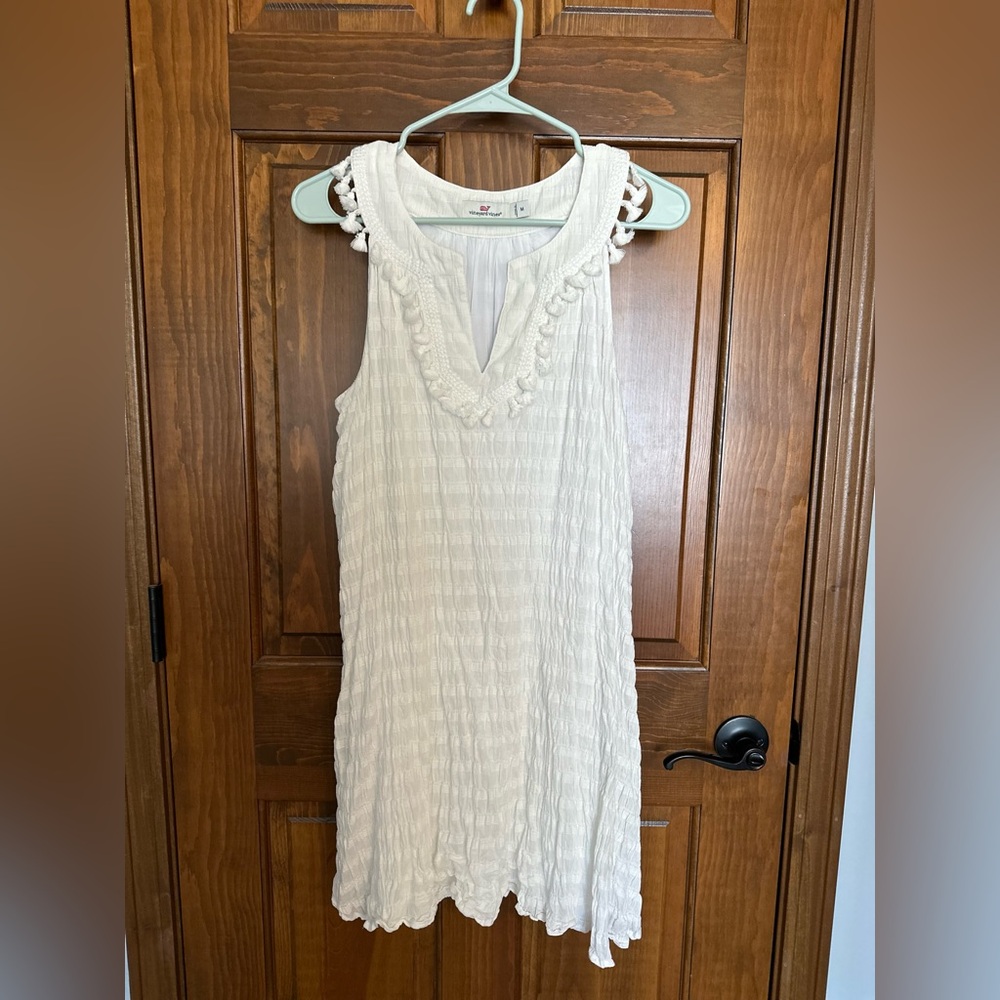 Vineyard vines gauze white tassel dress women’s size M